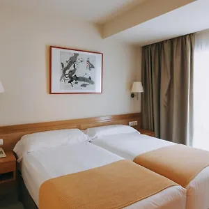 Hotel Zaragoza Plaza, San Sebastián